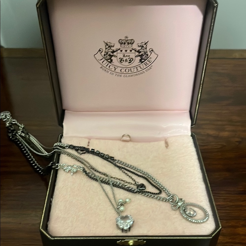 Juicy Couture Silver Necklace Timeless Elegance